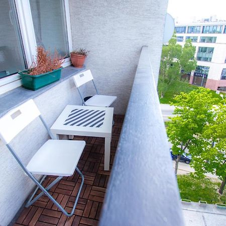 Amazing View And Great Location. Ratusz Arsenal. Apartment Warsaw Ngoại thất bức ảnh